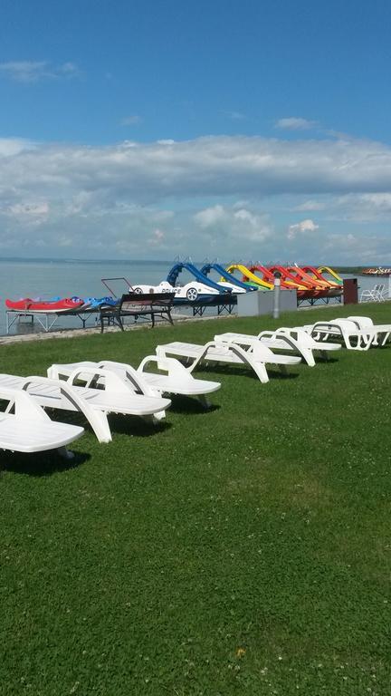 Hotel Hungária Siófok Esterno foto