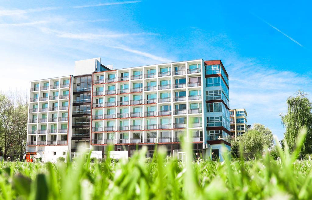 Hotel Hungária Siófok Esterno foto