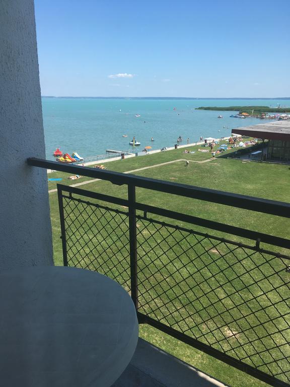 Hotel Hungária Siófok Esterno foto