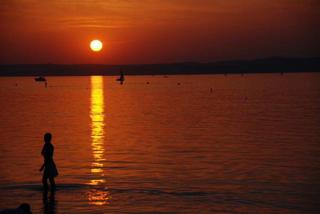 Hotel Hungária Siófok Esterno foto