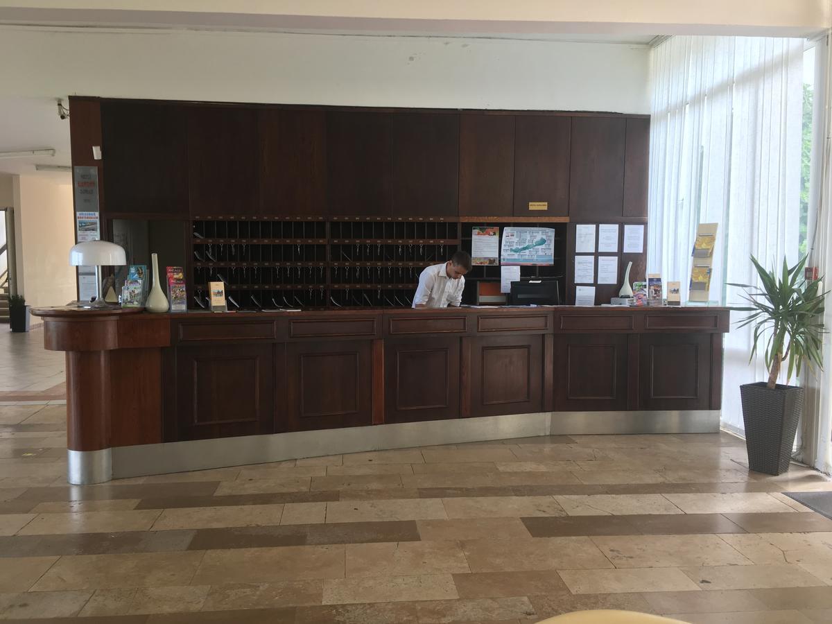 Hotel Hungária Siófok Esterno foto